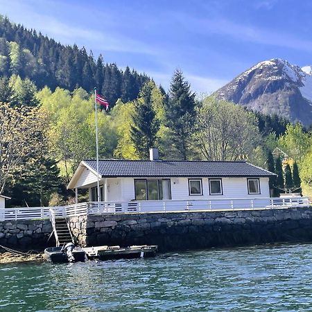 Der Fjordtraum In Balestrand Direkt Am Wasser Villa Exterior foto